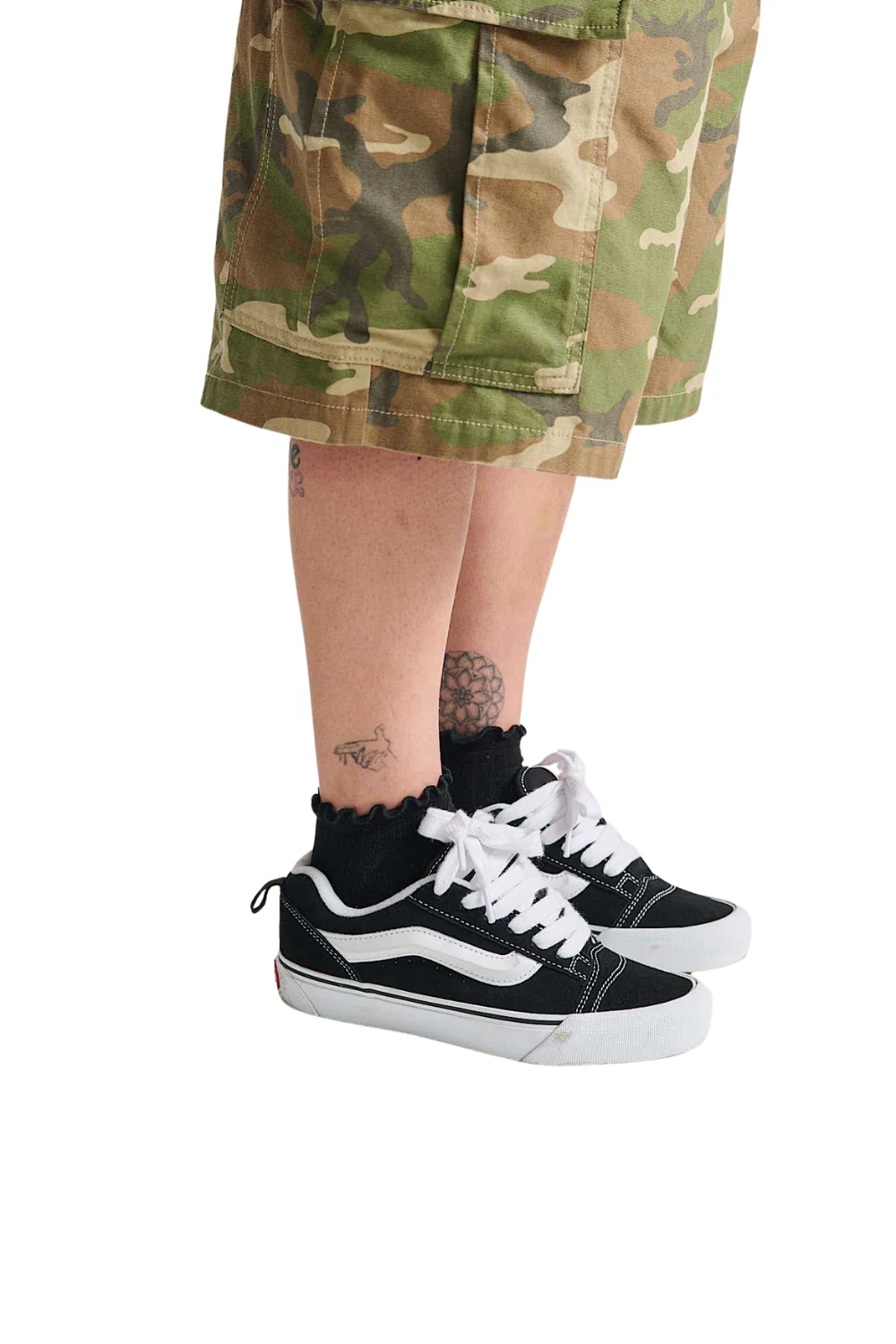 Vans Knu Skool Shoe Black/White - Image 6